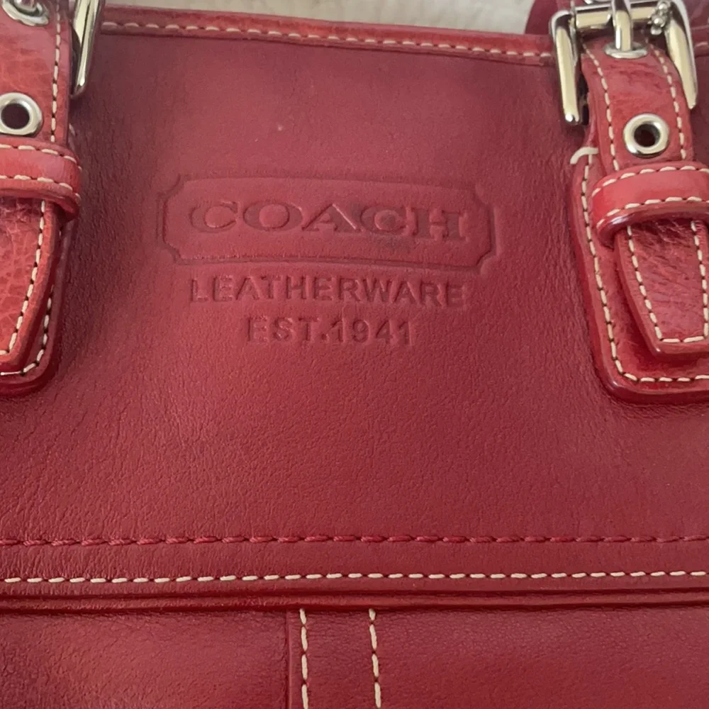 Coach Burgundy Bucket Shoulder Purse Pocketbook Bag Double Handle - Picture 12 of 15